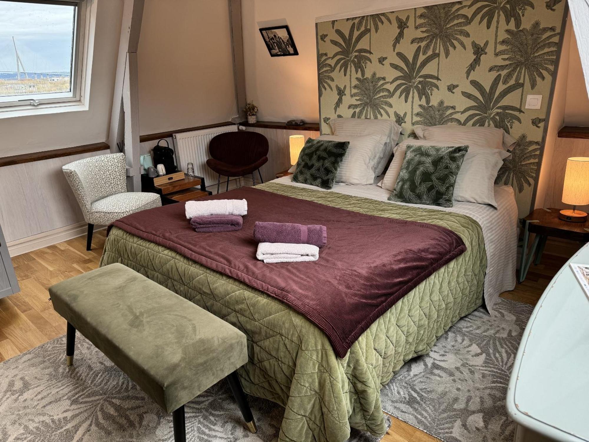 Honfleur, Entre Terre & Estuaire Bed & Breakfast La Rivière-Saint-Sauveur Room photo